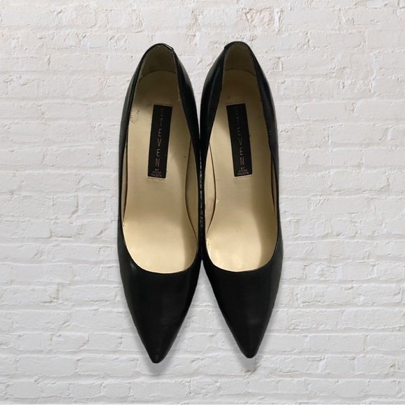 Steven by Steve Madden Patent Leather Black Pumps - Picture 2 of 6